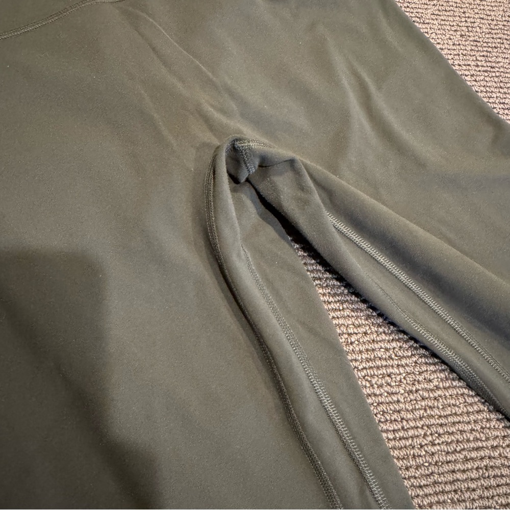 CRZ Butterlift Secretsculpt Subtle Scrunch Leggings 25'' - Picture 15 of 15